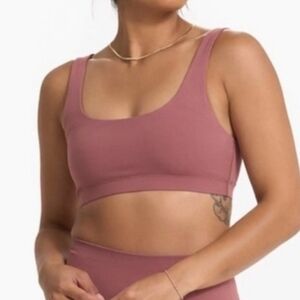 Vuori Daily Form Bra Rosewood EUC